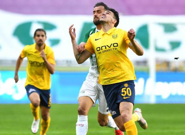  MKE ANKARAGÜCÜ KAÇAN 2 PUANA YANIYOR